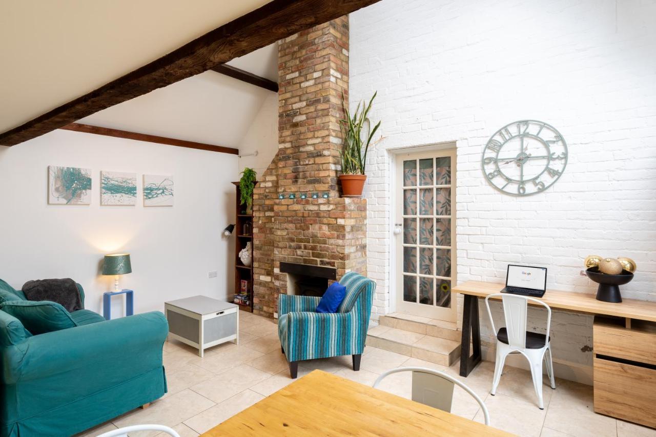 Colthorn Farm Cottage By Aryas Properties - อ็อกซ์ฟอร์ด ภายนอก รูปภาพ