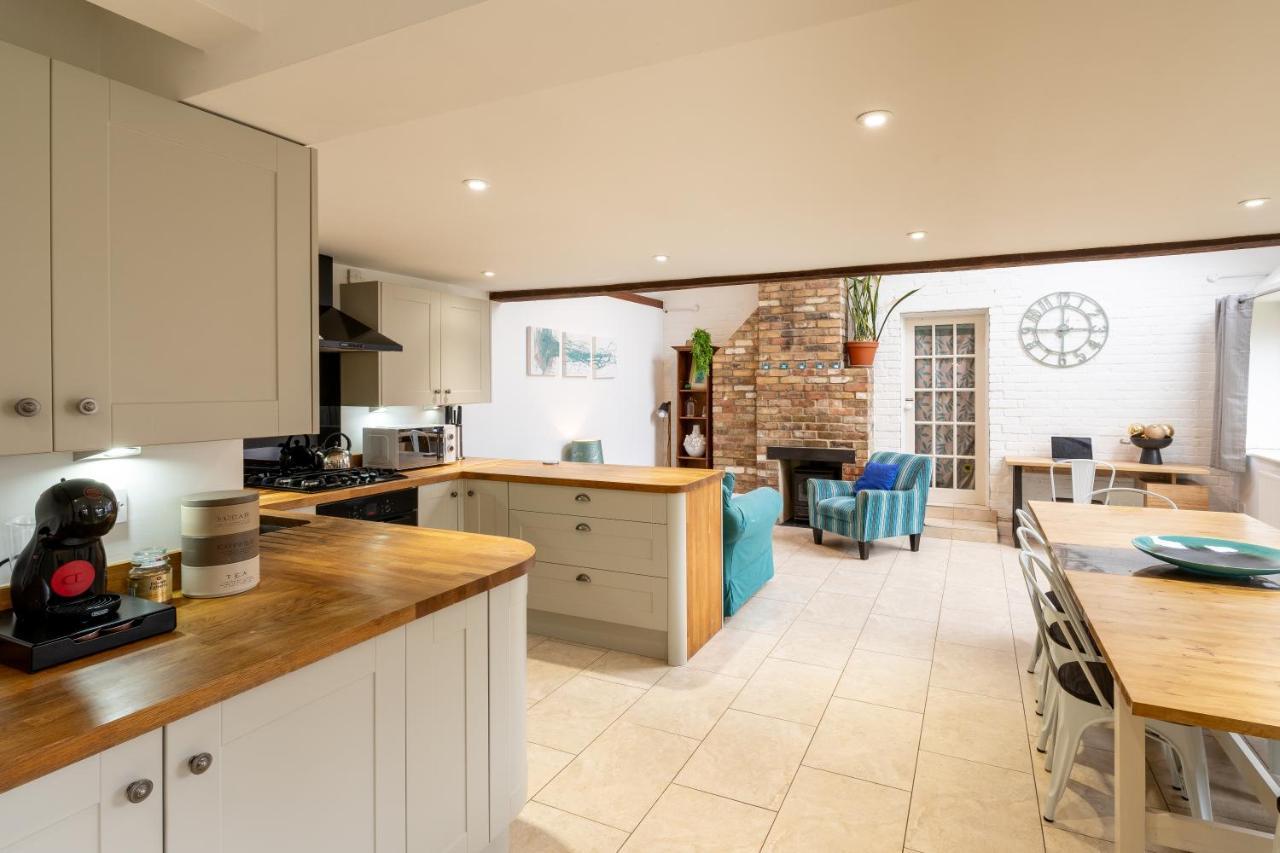 Colthorn Farm Cottage By Aryas Properties - อ็อกซ์ฟอร์ด ภายนอก รูปภาพ